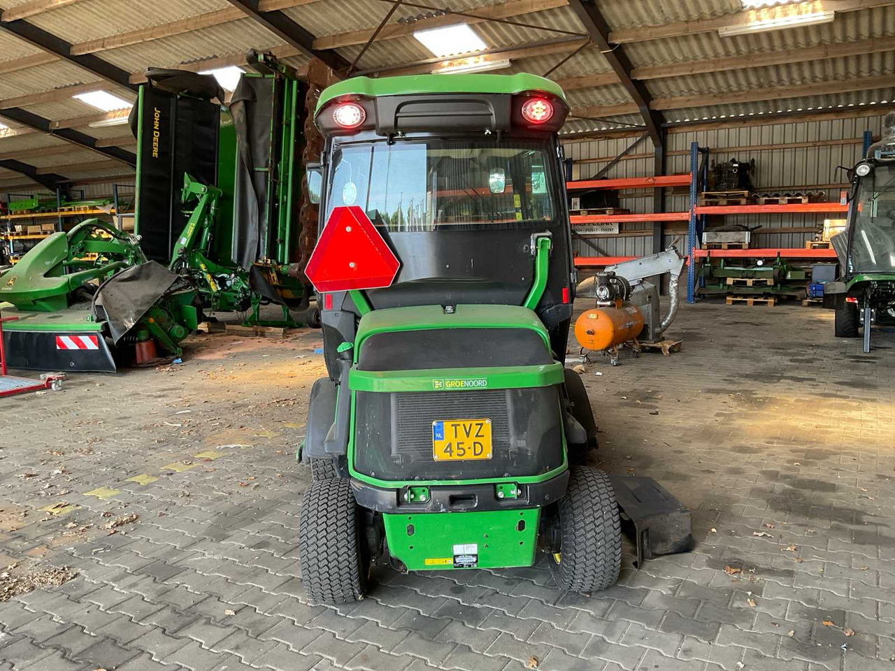 John deere 1585 TerrainCut - 정원 모어 : 사진 4 John deere 1585 TerrainCut - 정원 모어 : 사진 4