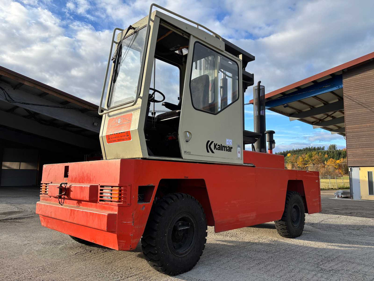 KALMAR DFQ 40/14/40 D DIESEL SIDELOADER - 지게차 : 사진 1 KALMAR DFQ 40/14/40 D DIESEL SIDELOADER - 지게차 : 사진 1