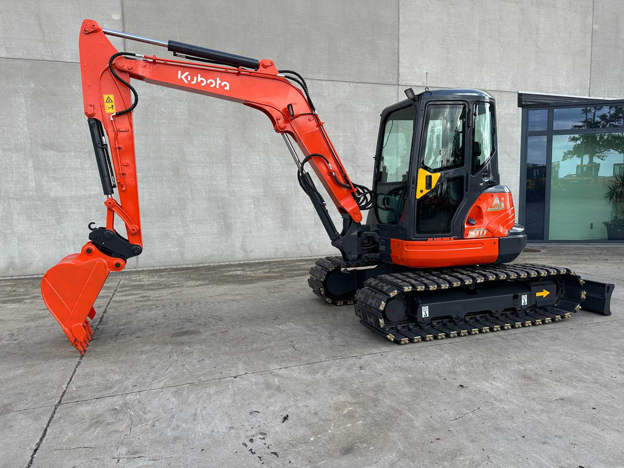 KUBOTA KX161-3 - 크롤러 굴삭기 : 사진 1 KUBOTA KX161-3 - 크롤러 굴삭기 : 사진 1