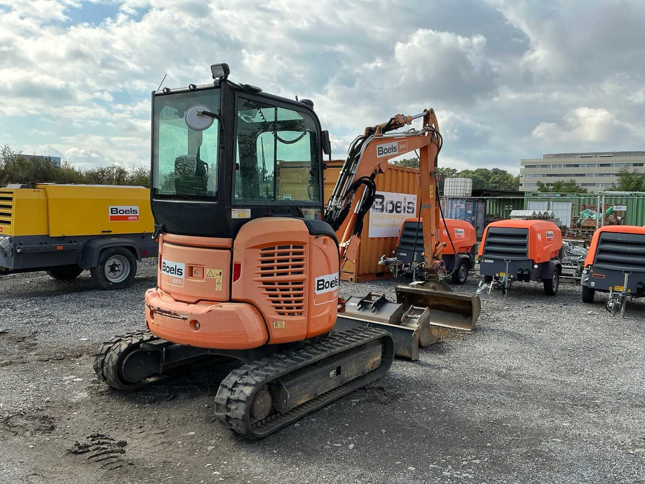 Komatsu PC35MR-5 - 크롤러 굴삭기 : 사진 3 Komatsu PC35MR-5 - 크롤러 굴삭기 : 사진 3