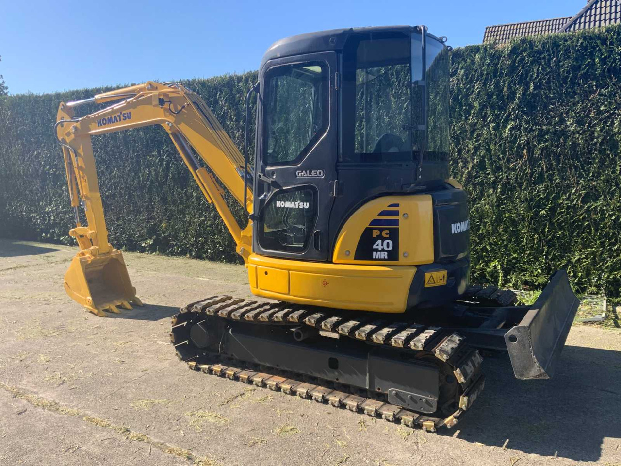 Komatsu PC40MR-3 - 크롤러 굴삭기 : 사진 5 Komatsu PC40MR-3 - 크롤러 굴삭기 : 사진 5