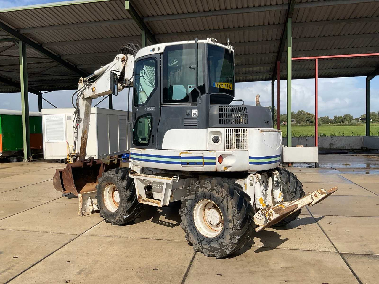 Komatsu PW 98MR-6 - 휠 굴삭기 : 사진 3 Komatsu PW 98MR-6 - 휠 굴삭기 : 사진 3