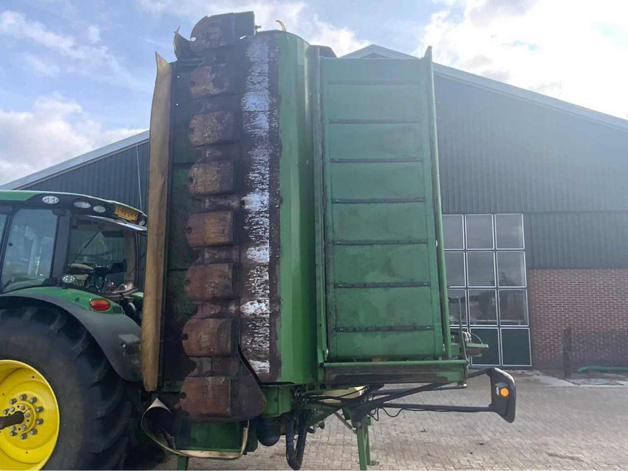 Krone Easycut B 1000 CV C - 플레일 모어/ 멀처 : 사진 4 Krone Easycut B 1000 CV C - 플레일 모어/ 멀처 : 사진 4