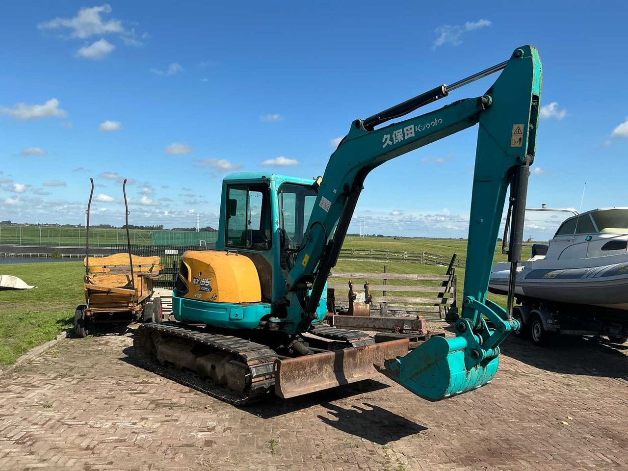 Kubota KX155-3SZ - 크롤러 굴삭기 : 사진 3 Kubota KX155-3SZ - 크롤러 굴삭기 : 사진 3