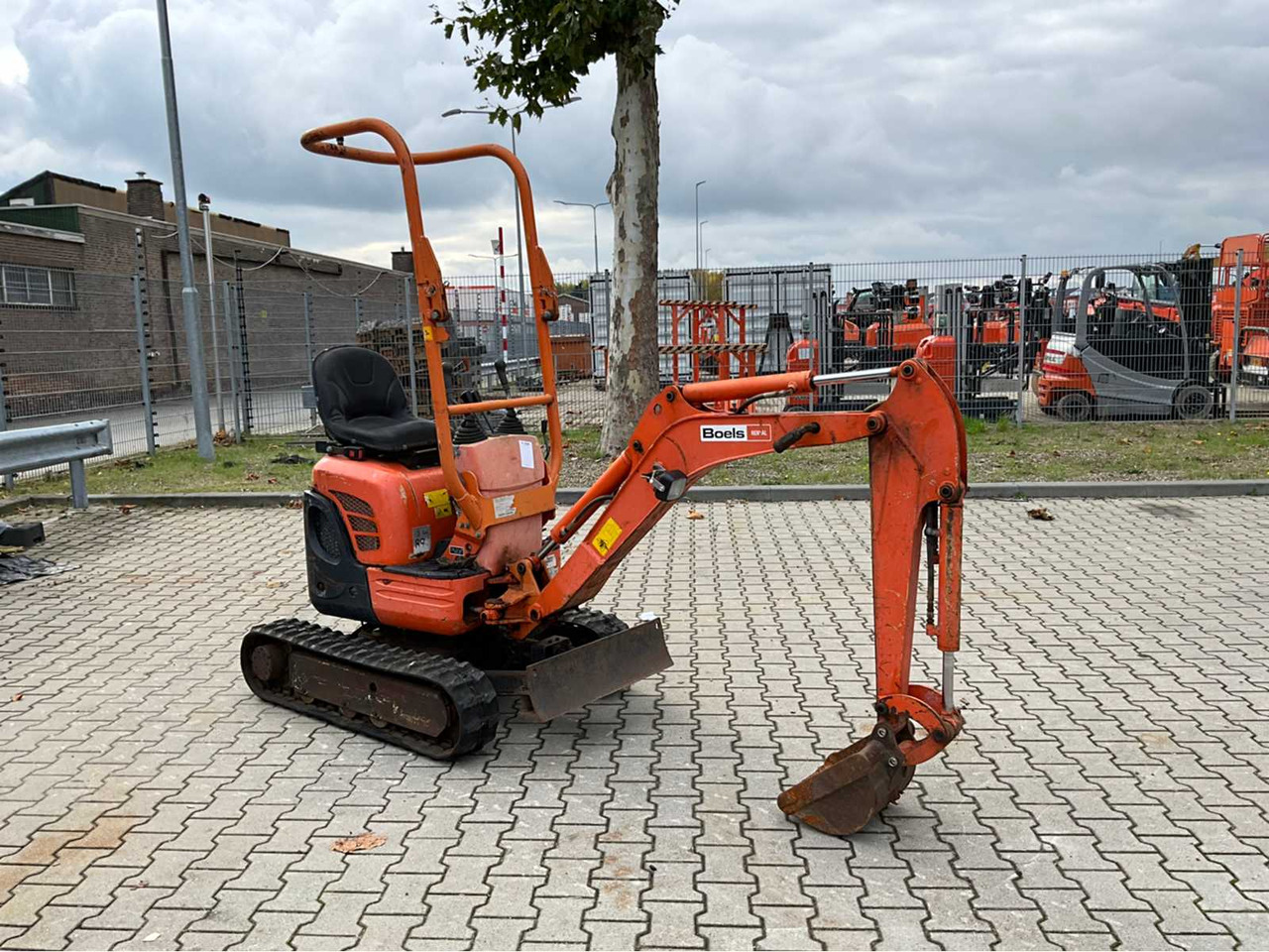 Kubota U10-3 VHG - 미니 굴삭기 : 사진 5 Kubota U10-3 VHG - 미니 굴삭기 : 사진 5