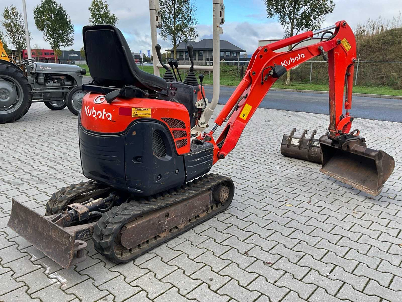 Kubota U10-3 - 미니 굴삭기 : 사진 3 Kubota U10-3 - 미니 굴삭기 : 사진 3