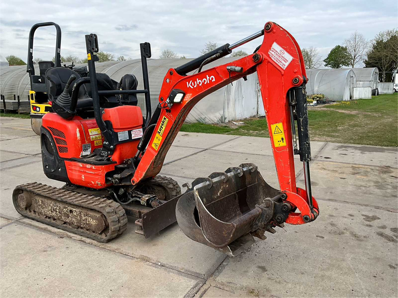 Kubota U10-3 - 미니 굴삭기 : 사진 1 Kubota U10-3 - 미니 굴삭기 : 사진 1