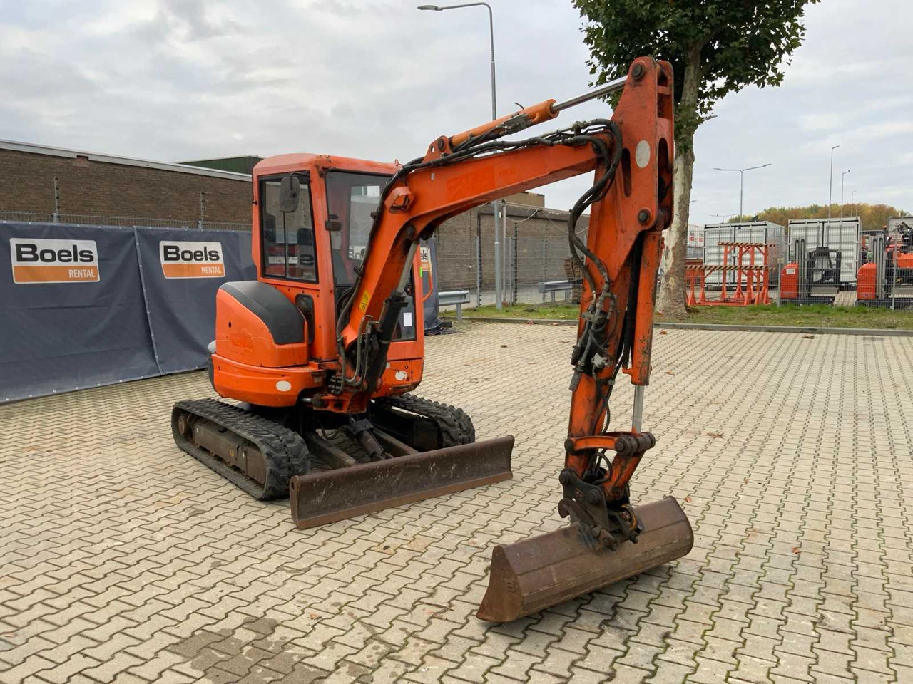 Kubota U35-3A3 - 미니 굴삭기 : 사진 3 Kubota U35-3A3 - 미니 굴삭기 : 사진 3