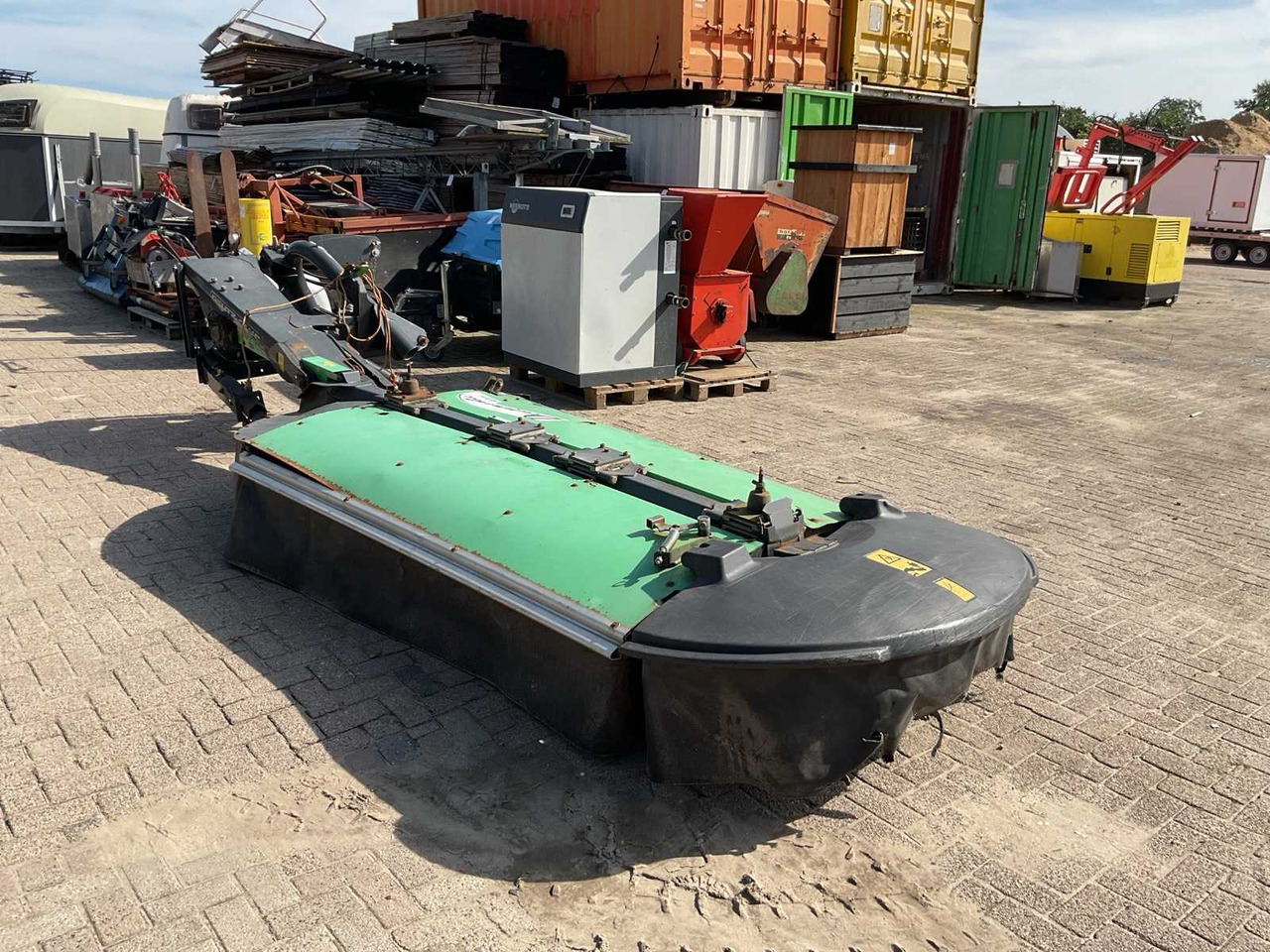 Kuhn VGPP pz320 - 건초 및 목초 장비 : 사진 4 Kuhn VGPP pz320 - 건초 및 목초 장비 : 사진 4
