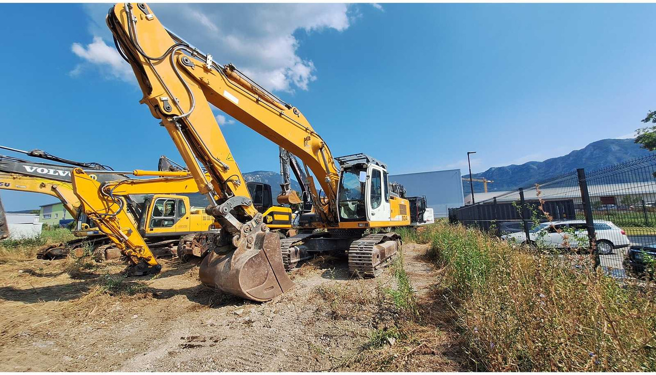 LIIEBHERR R934C HDC - 크롤러 굴삭기 : 사진 1 LIIEBHERR R934C HDC - 크롤러 굴삭기 : 사진 1