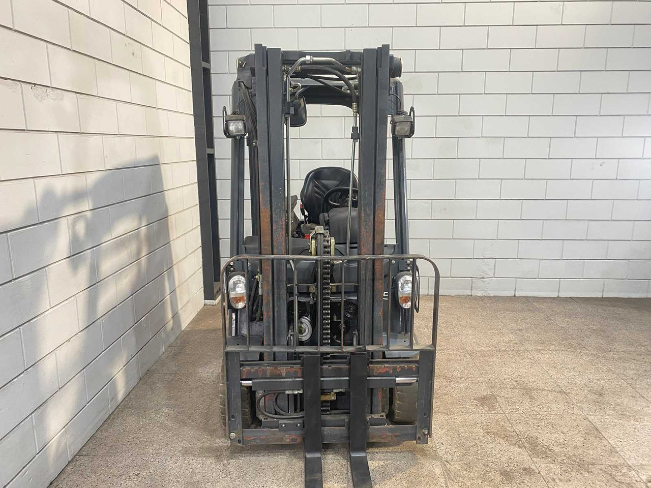 LINDE - E15 - FORKLIFT TRIPLEX - FREE-LIFT - SIDE-SHIFT - 지게차 : 사진 4 LINDE - E15 - FORKLIFT TRIPLEX - FREE-LIFT - SIDE-SHIFT - 지게차 : 사진 4