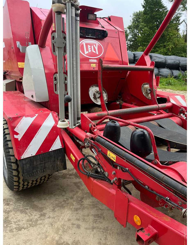 Lely Double Action 235 Profi - 원형 베일러, 베일 포장기 : 사진 3 Lely Double Action 235 Profi - 원형 베일러, 베일 포장기 : 사진 3