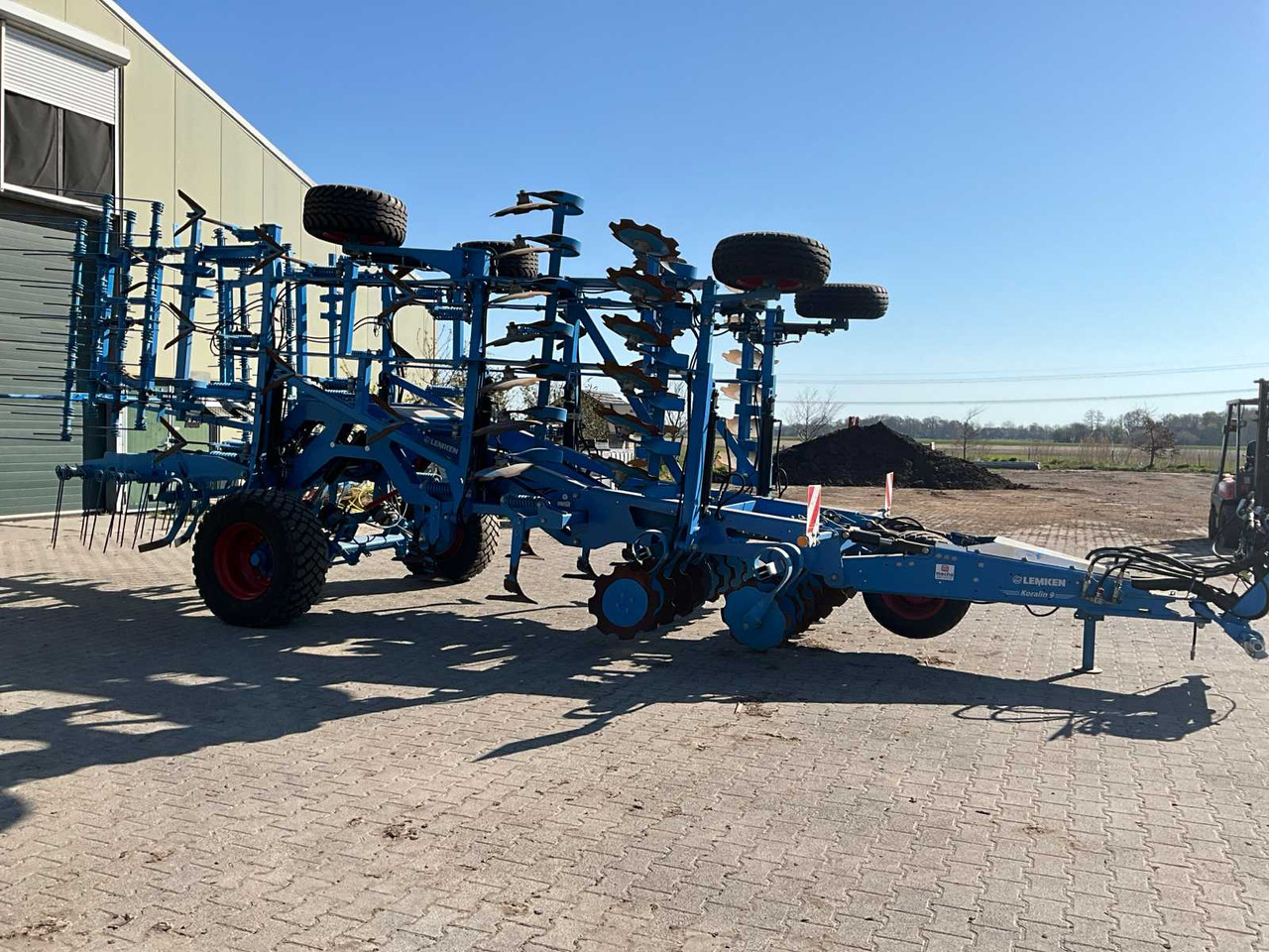 Lemken Koralin 9 660 KUA - 로터베이터 : 사진 5 Lemken Koralin 9 660 KUA - 로터베이터 : 사진 5