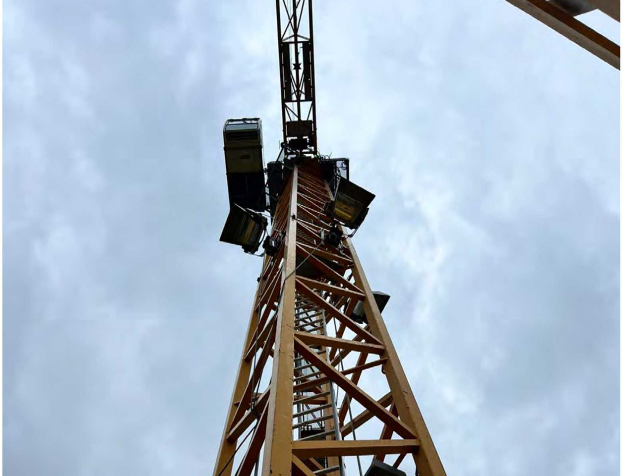 Liebherr 71 EC-B - 타워 크레인 : 사진 2 Liebherr 71 EC-B - 타워 크레인 : 사진 2