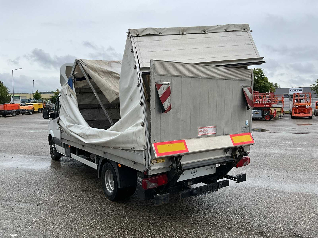 MERCEDES-BENZ SPRINTER TRANSPORTER - 트럭 : 사진 4 MERCEDES-BENZ SPRINTER TRANSPORTER - 트럭 : 사진 4