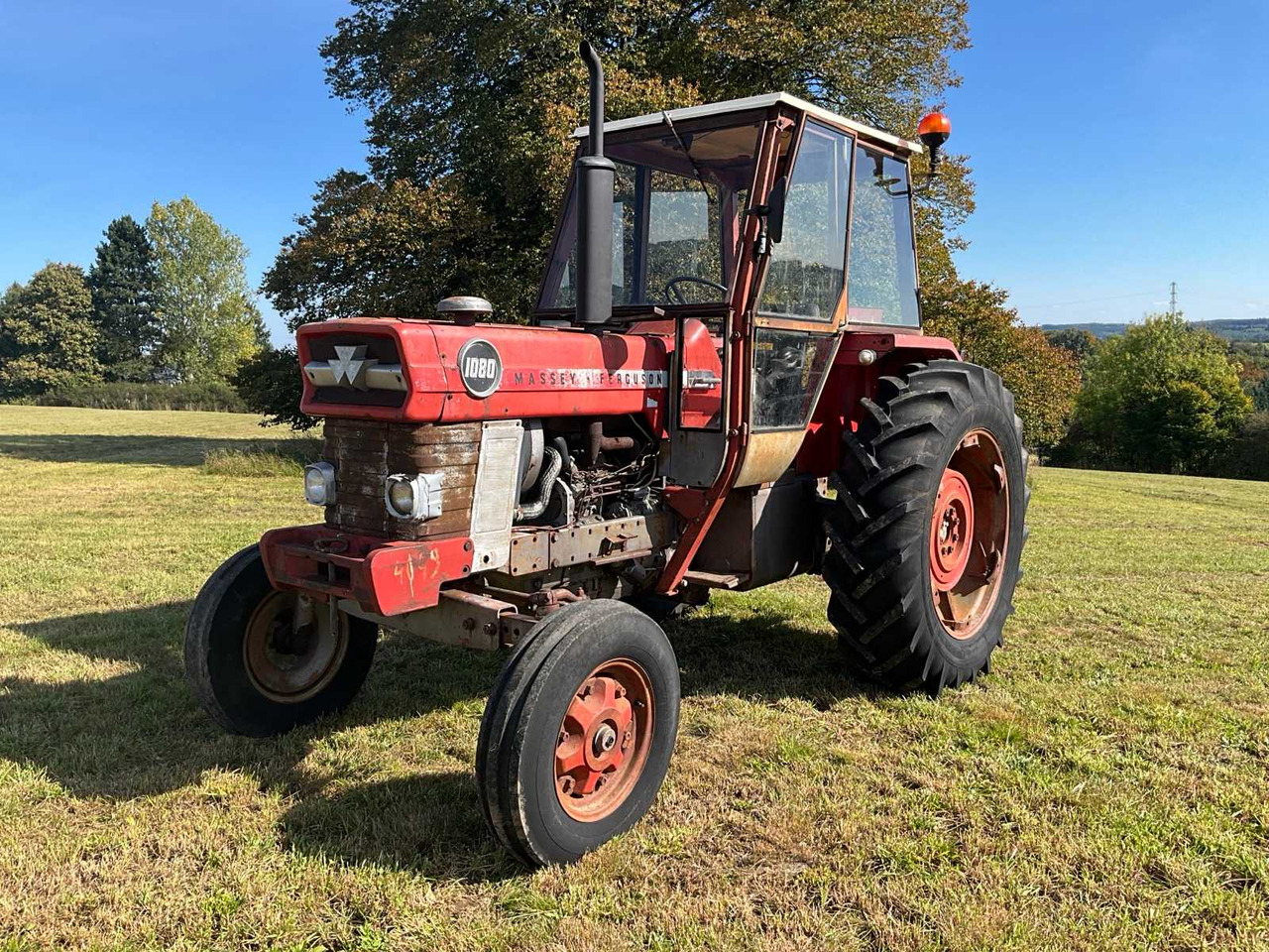 Massey Ferguson 1080 - 장궤형 트랙터 : 사진 1 Massey Ferguson 1080 - 장궤형 트랙터 : 사진 1