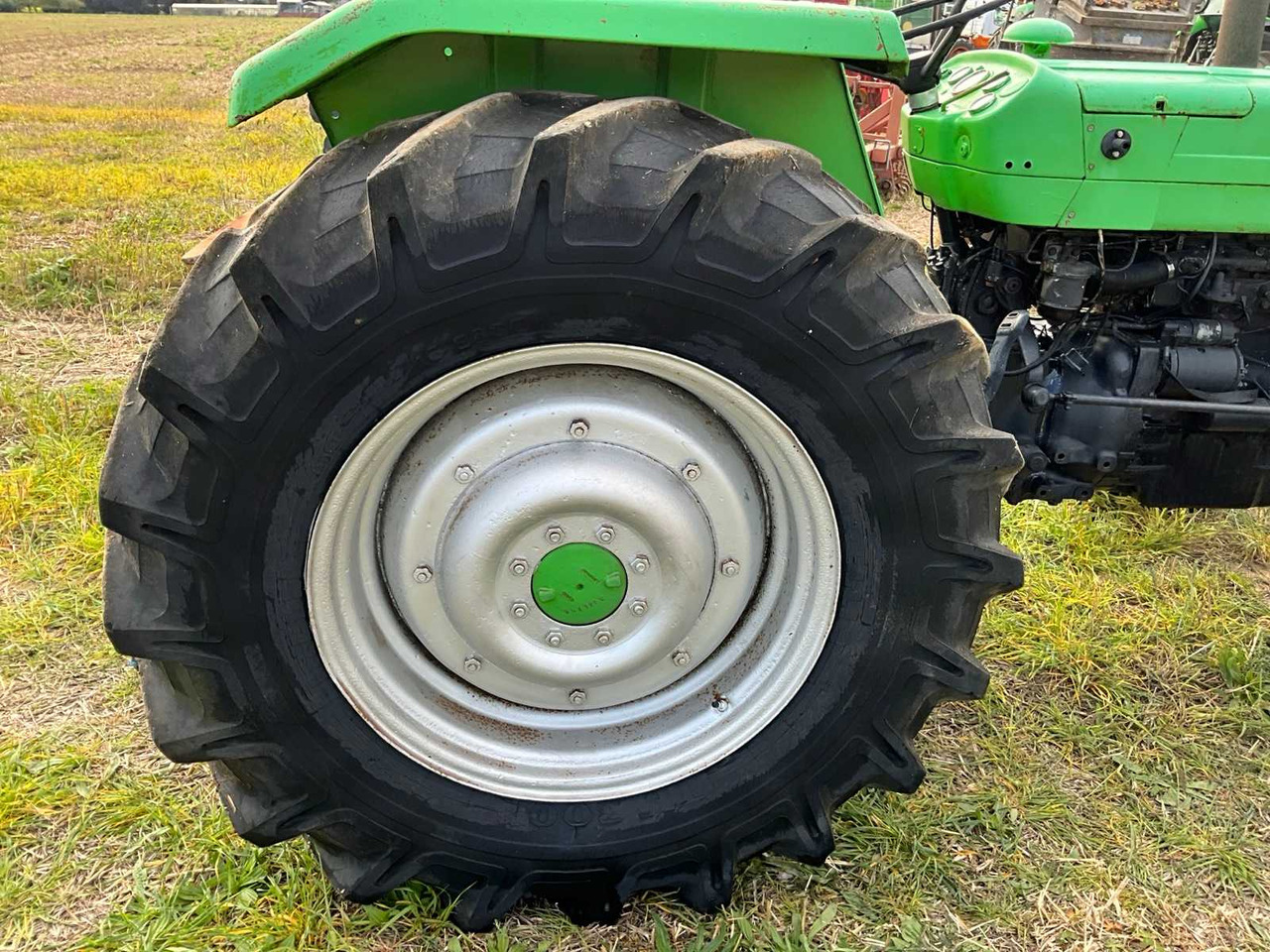 장궤형 트랙터 Massey Ferguson 155 : 사진 18
