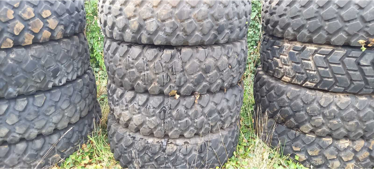 Michelin 14.00 R 20 XZL - 휠 및 타이어 장궤형 트랙터 용 : 사진 1 Michelin 14.00 R 20 XZL - 휠 및 타이어 장궤형 트랙터 용 : 사진 1