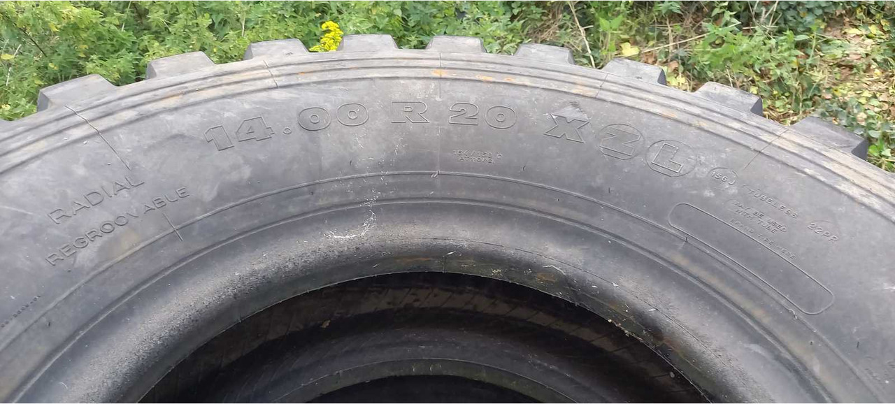 Michelin 14.00 R 20 XZL - 휠 및 타이어 장궤형 트랙터 용 : 사진 3 Michelin 14.00 R 20 XZL - 휠 및 타이어 장궤형 트랙터 용 : 사진 3
