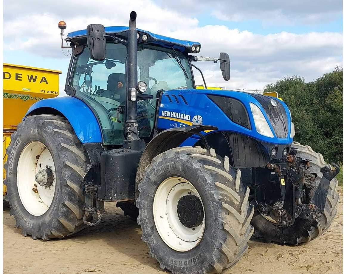 NEW HOLLAND - 2017 - T7.245 - 4WD AGRICULTURAL TRACTOR - 장궤형 트랙터 : 사진 5 NEW HOLLAND - 2017 - T7.245 - 4WD AGRICULTURAL TRACTOR - 장궤형 트랙터 : 사진 5