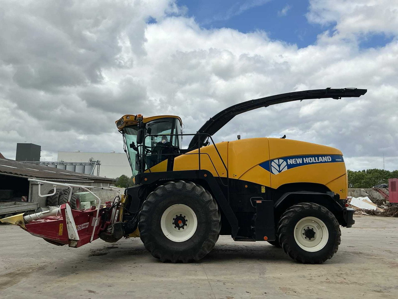 New Holland FR9060 - 견인식 목초수확기 : 사진 2 New Holland FR9060 - 견인식 목초수확기 : 사진 2