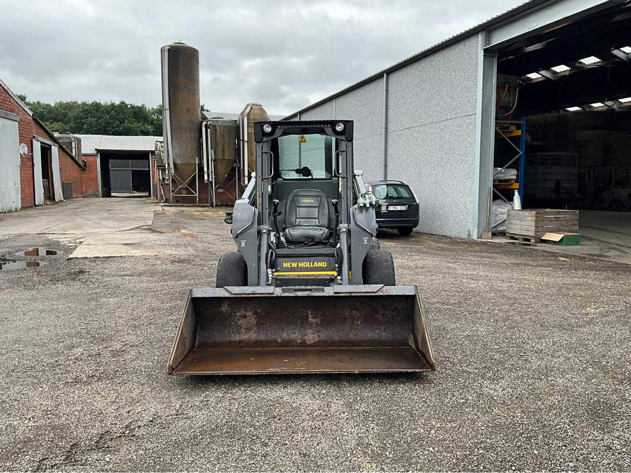 New Holland L218 LOADER - 스키드 스티어 로더 : 사진 3 New Holland L218 LOADER - 스키드 스티어 로더 : 사진 3