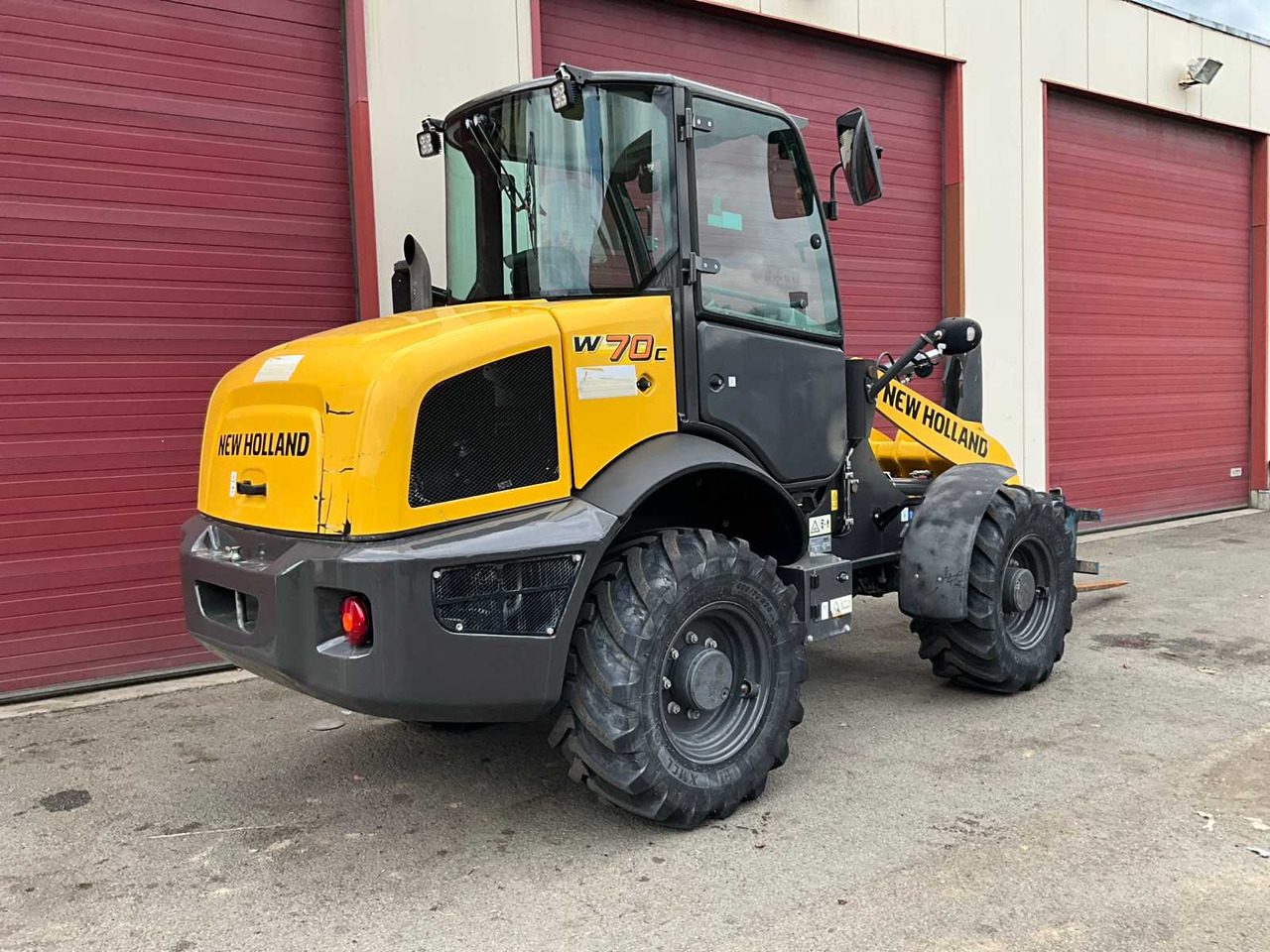 New Holland W70C - 휠 로더 : 사진 3 New Holland W70C - 휠 로더 : 사진 3