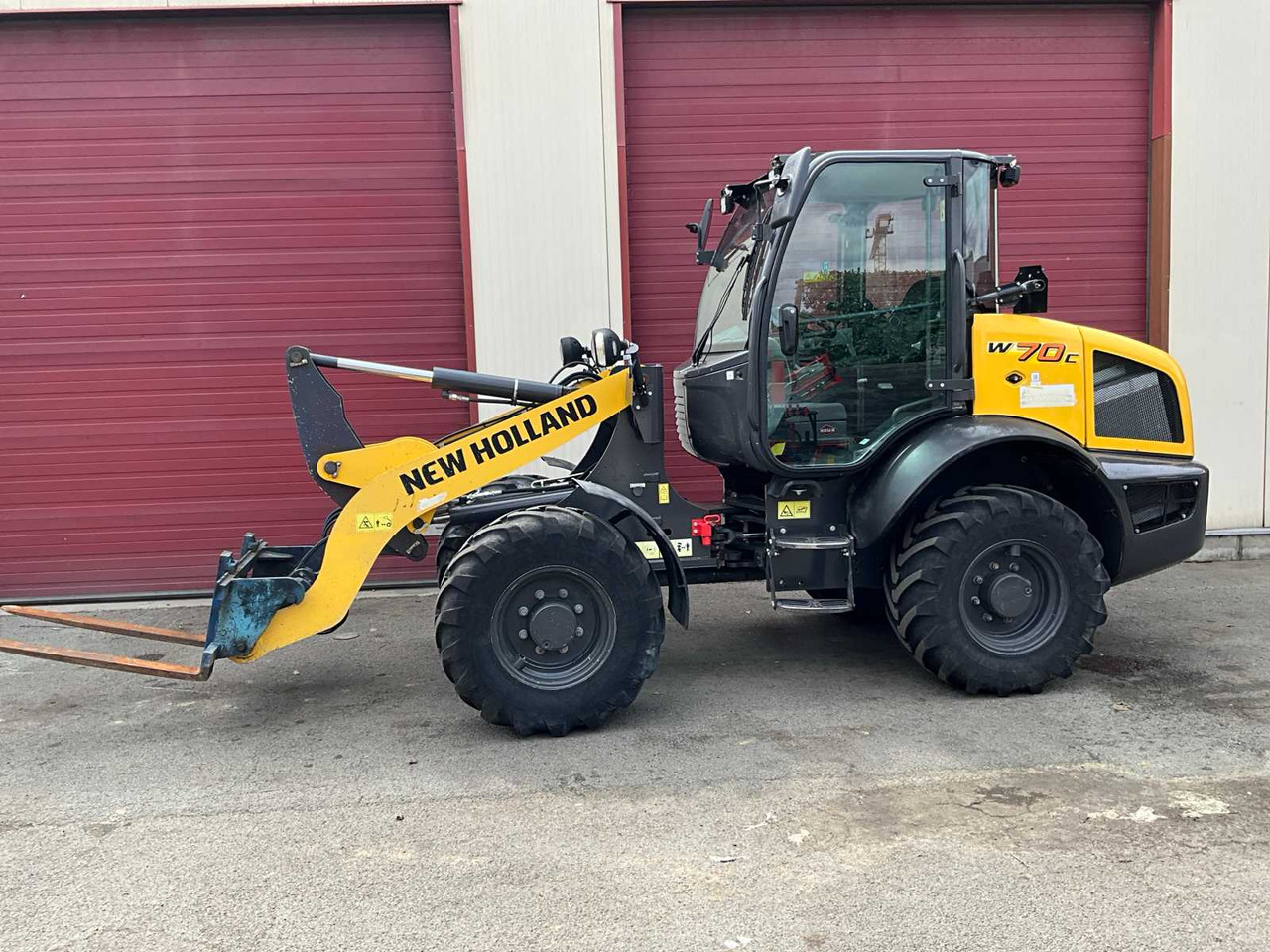 New Holland W70C - 휠 로더 : 사진 2 New Holland W70C - 휠 로더 : 사진 2