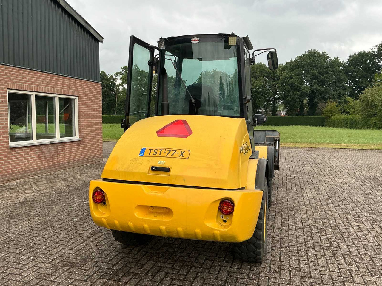 New holland W80TC - 휠 로더 : 사진 4 New holland W80TC - 휠 로더 : 사진 4