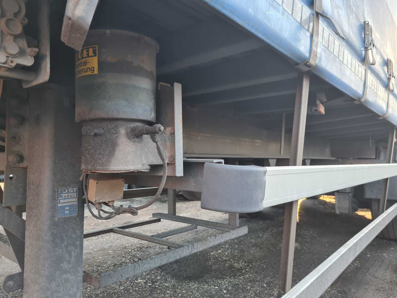 PACTON - SN 24 CURTAINSIDER TRAILER - SEMI-TRAILER - 세미 트레일러 : 사진 5 PACTON - SN 24 CURTAINSIDER TRAILER - SEMI-TRAILER - 세미 트레일러 : 사진 5