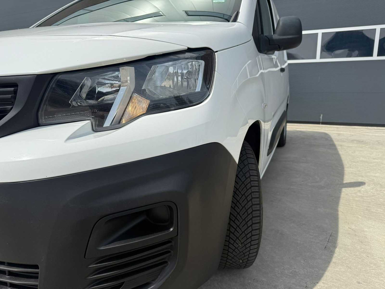 PEUGEOT - 1.6 BLUE HDI PRO - PARTNER - VAN - 밴 : 사진 4 PEUGEOT - 1.6 BLUE HDI PRO - PARTNER - VAN - 밴 : 사진 4