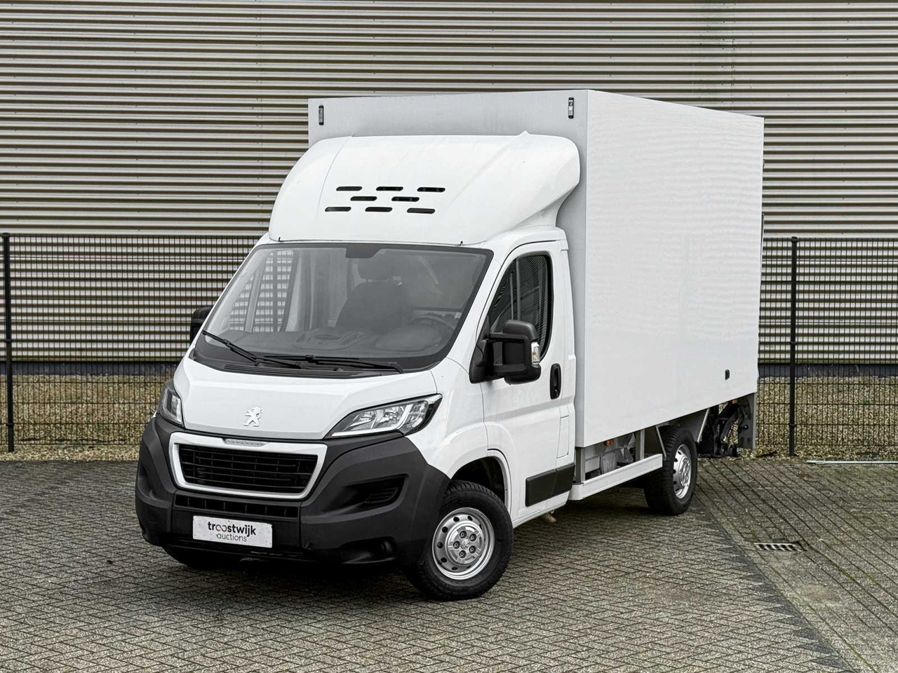 PEUGEOT BOXER 335 2.2 HDI L2 PRO -REFRIGERATED VEHICLE- COMMERCIAL VEHICLE - 밴 : 사진 3 PEUGEOT BOXER 335 2.2 HDI L2 PRO -REFRIGERATED VEHICLE- COMMERCIAL VEHICLE - 밴 : 사진 3