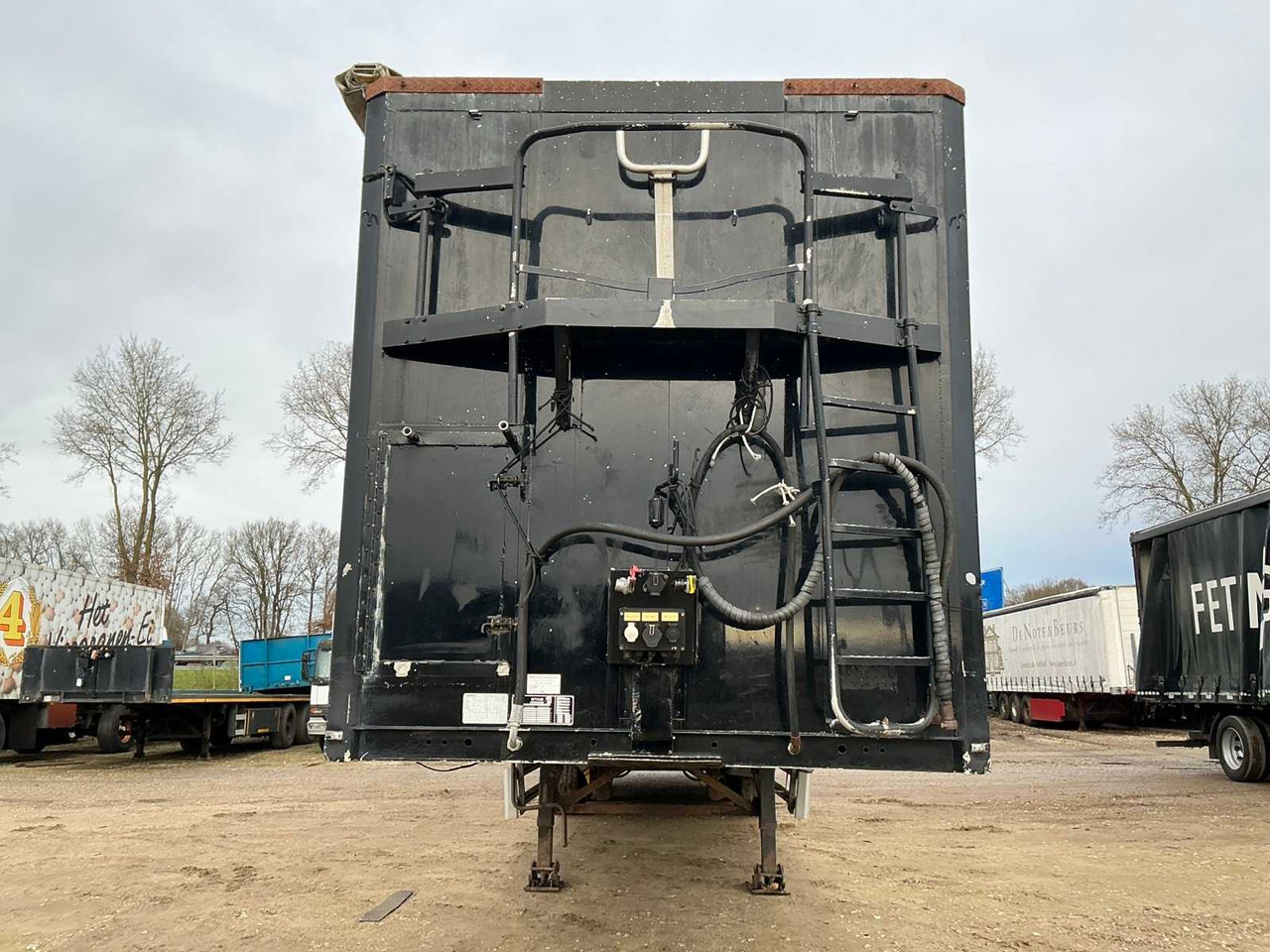 STAS MF1194 WALKING FLOOR SEMI-TRAILER - 세미 트레일러 : 사진 2 STAS MF1194 WALKING FLOOR SEMI-TRAILER - 세미 트레일러 : 사진 2