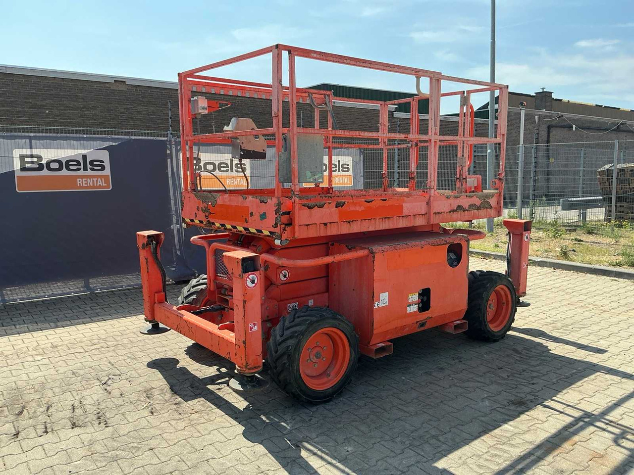 SkyJack SJ 6826RT - 고가작업 플랫폼 : 사진 2 SkyJack SJ 6826RT - 고가작업 플랫폼 : 사진 2
