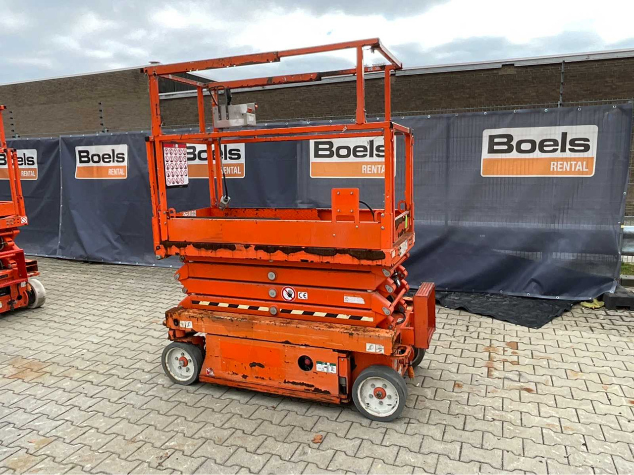 SkyJack SJ III 3219 - 고가작업 플랫폼 : 사진 2 SkyJack SJ III 3219 - 고가작업 플랫폼 : 사진 2