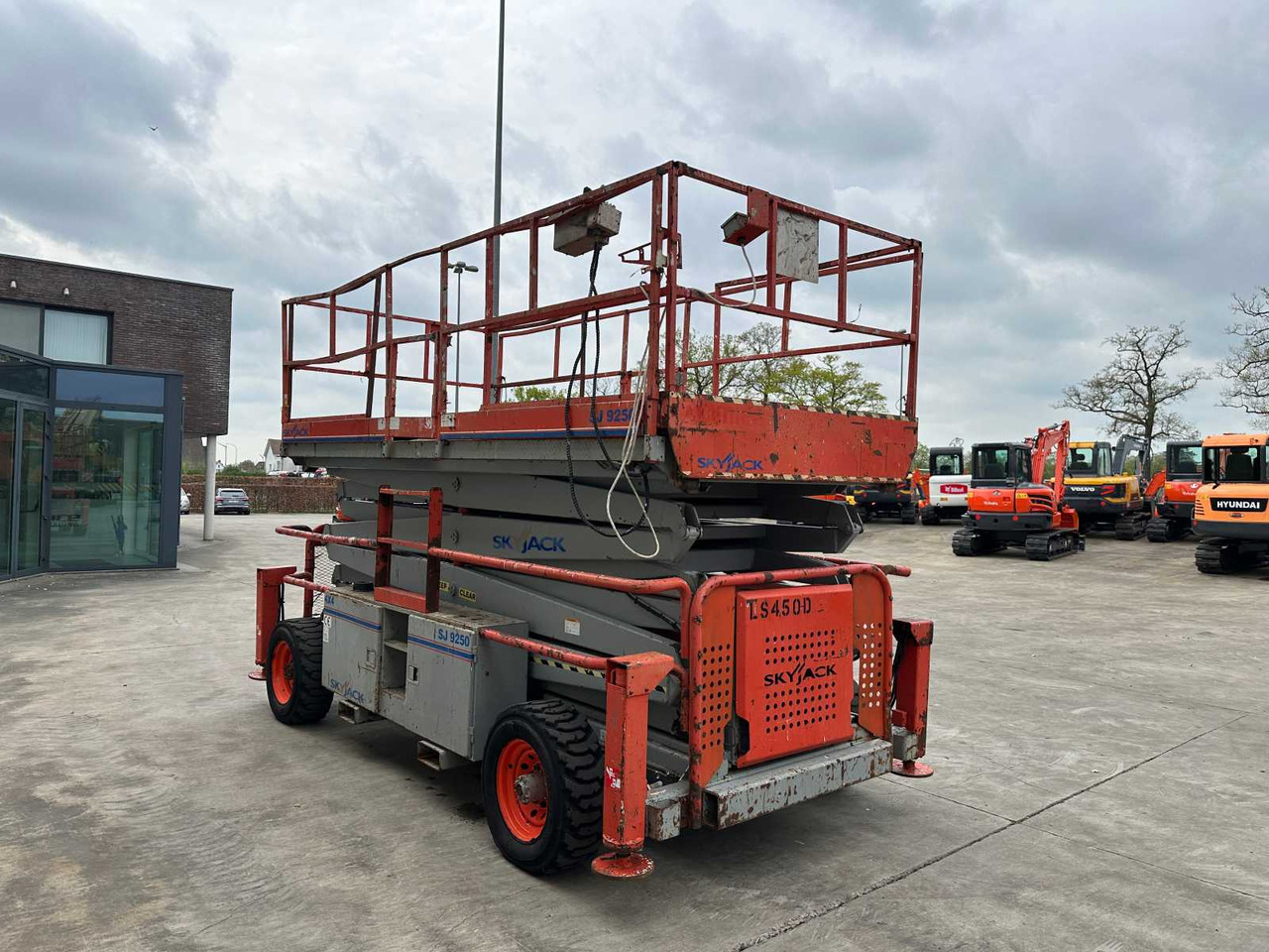 Skyjack SJ9250 - 고가작업 플랫폼 : 사진 3 Skyjack SJ9250 - 고가작업 플랫폼 : 사진 3