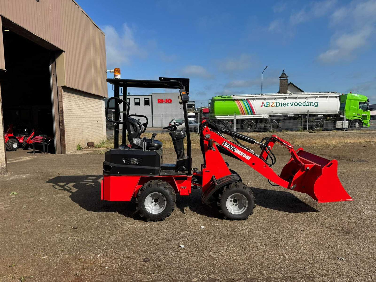 Stahlworks R906 - 휠 로더 : 사진 2 Stahlworks R906 - 휠 로더 : 사진 2