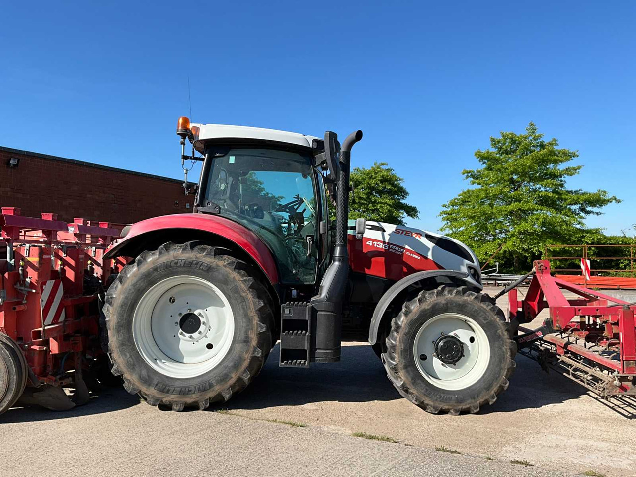 Steyr PROFI4135 - 장궤형 트랙터 : 사진 5 Steyr PROFI4135 - 장궤형 트랙터 : 사진 5