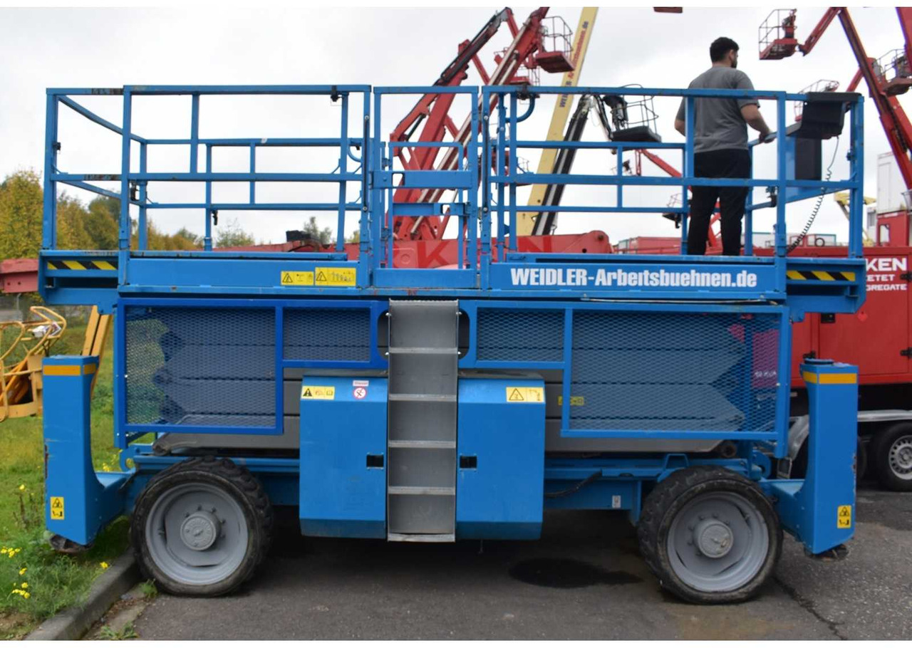 TEREX 4390RT - 고가작업 플랫폼 : 사진 4 TEREX 4390RT - 고가작업 플랫폼 : 사진 4