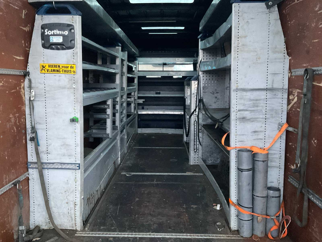 밴 VOLKSWAGEN - CRAFTER - - COMMERCIAL VEHICLE : 사진 24 밴 VOLKSWAGEN - CRAFTER - - COMMERCIAL VEHICLE : 사진 24