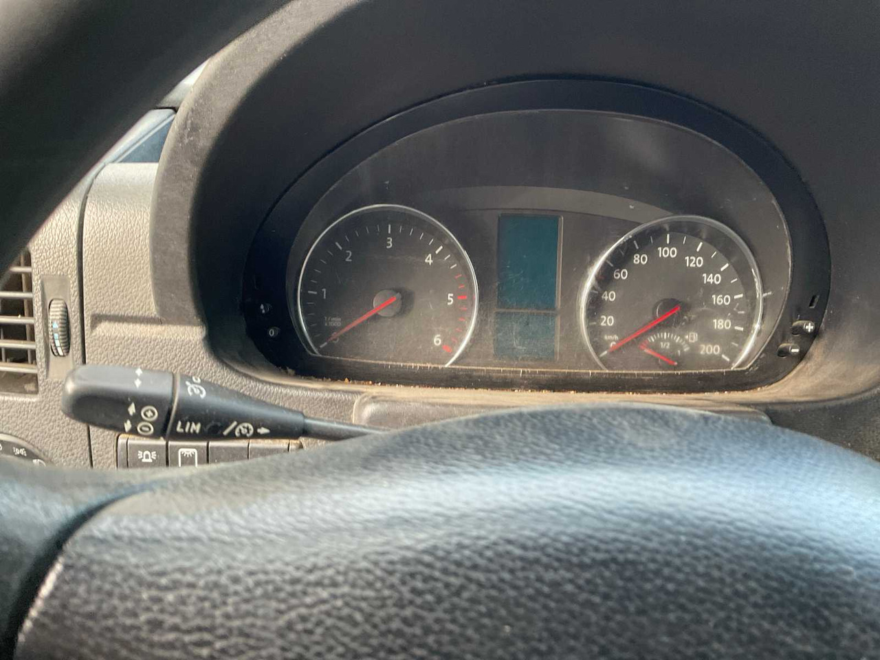 밴 VOLKSWAGEN - CRAFTER - - COMMERCIAL VEHICLE : 사진 19 밴 VOLKSWAGEN - CRAFTER - - COMMERCIAL VEHICLE : 사진 19