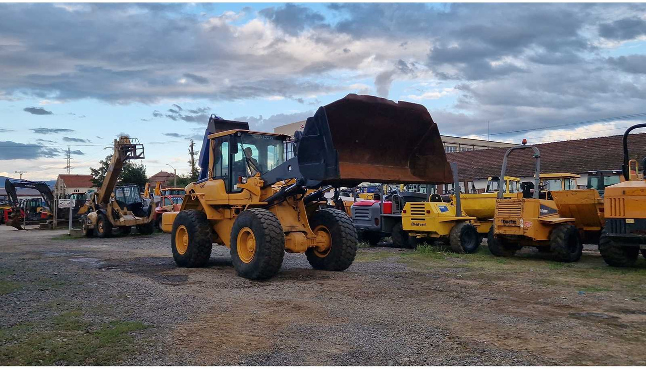 VOLVO 2008 VOLVO L90F WHEELED LOADER - 휠 로더 : 사진 2 VOLVO 2008 VOLVO L90F WHEELED LOADER - 휠 로더 : 사진 2