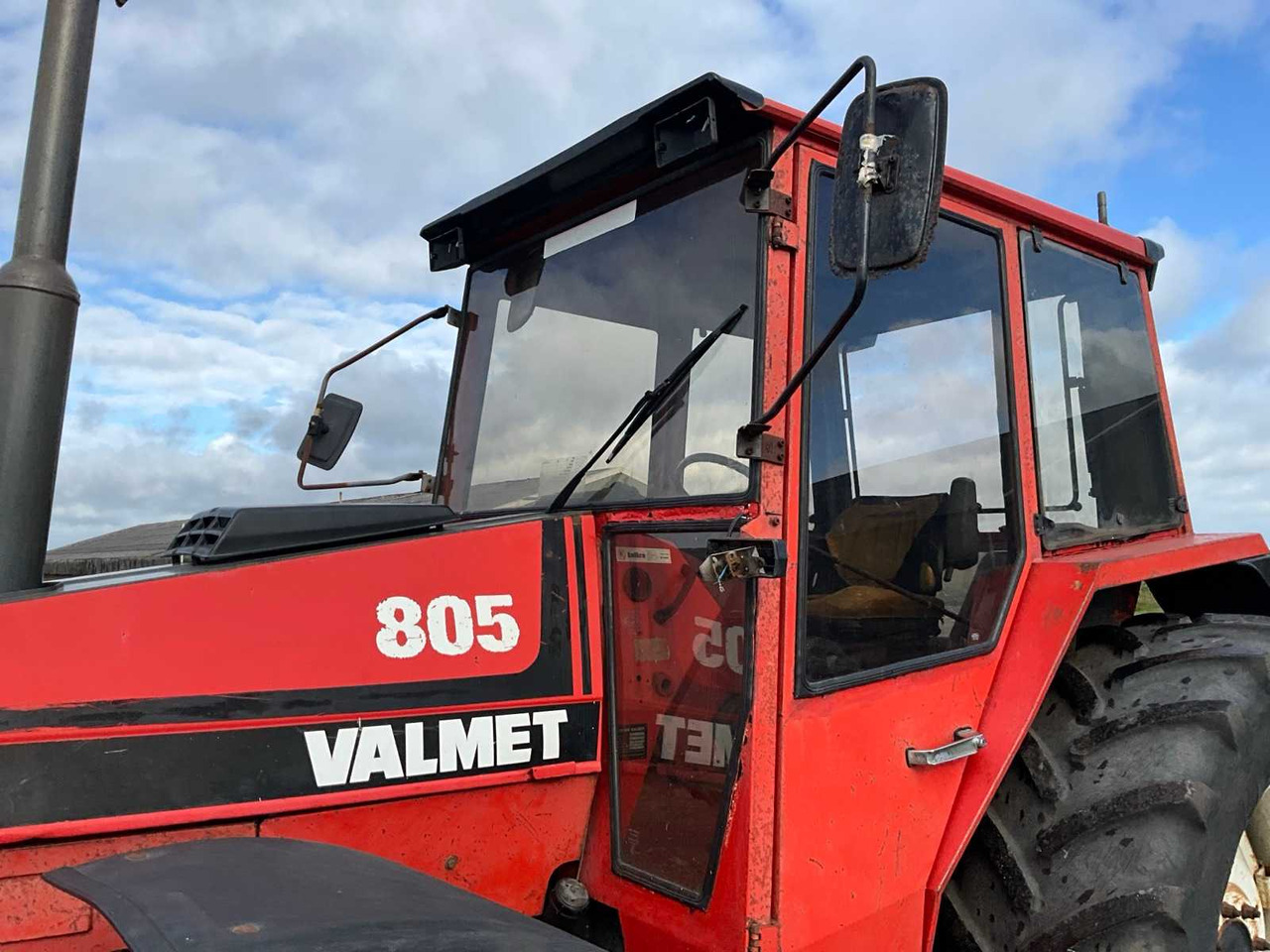 장궤형 트랙터 Valmet 805 : 사진 15