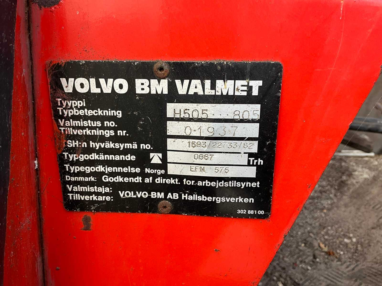 장궤형 트랙터 Valmet 805 : 사진 32