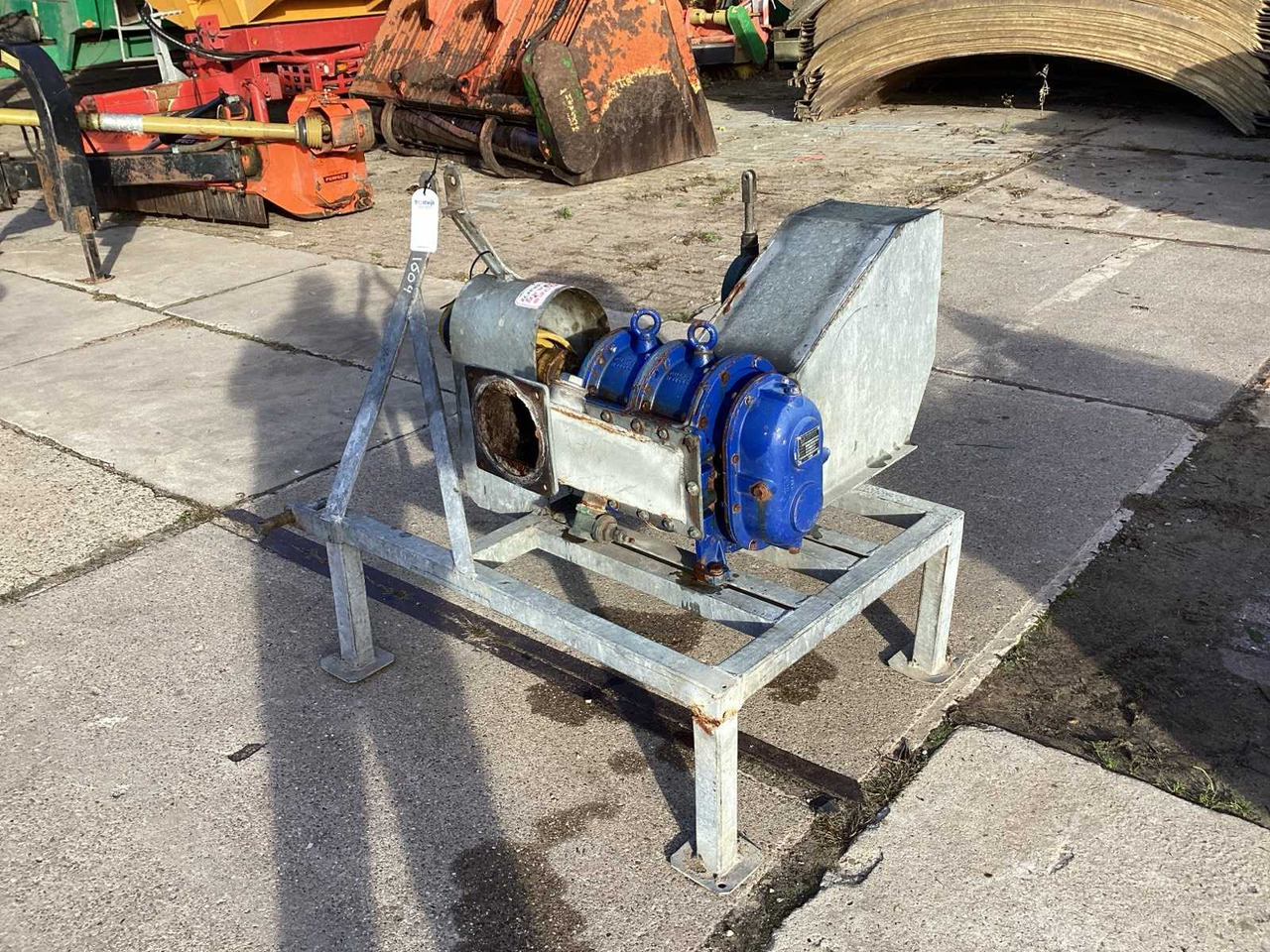 Vogelsang R 240 S - 슬러리 탱커 : 사진 4 Vogelsang R 240 S - 슬러리 탱커 : 사진 4