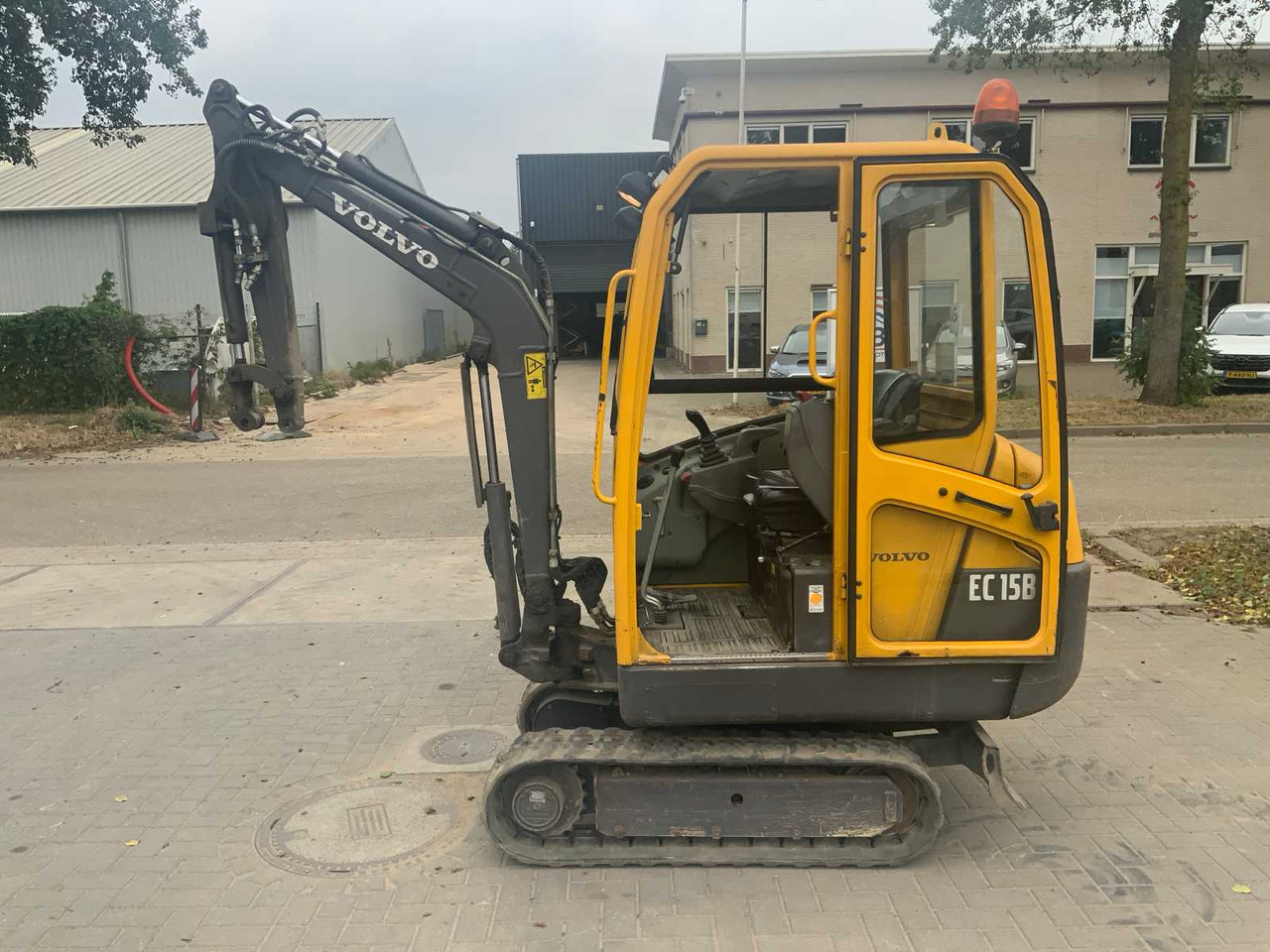 Volvo EC15B XR - 미니 굴삭기 : 사진 2 Volvo EC15B XR - 미니 굴삭기 : 사진 2