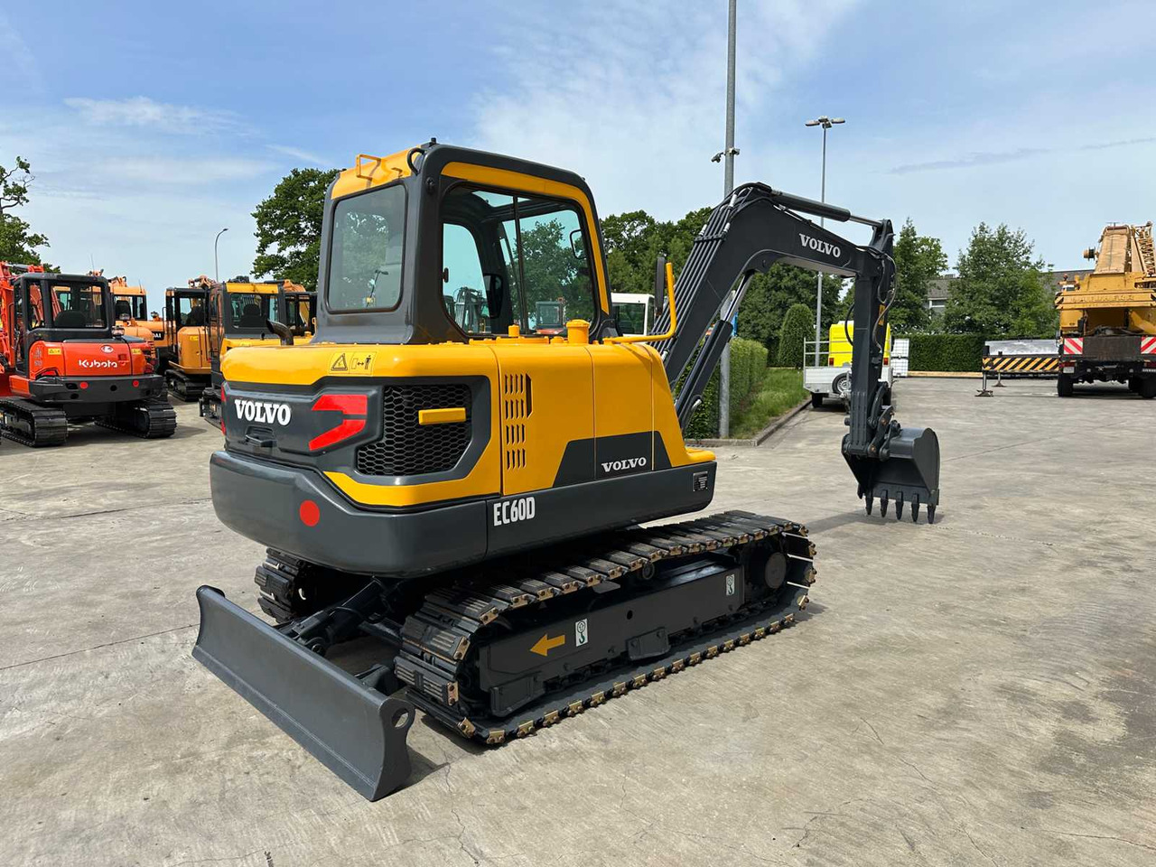 Volvo EC60D - 크롤러 굴삭기 : 사진 4 Volvo EC60D - 크롤러 굴삭기 : 사진 4