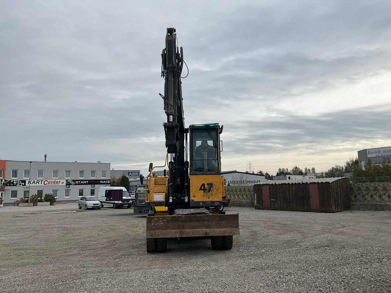 Volvo EW140C - 휠 굴삭기 : 사진 3 Volvo EW140C - 휠 굴삭기 : 사진 3