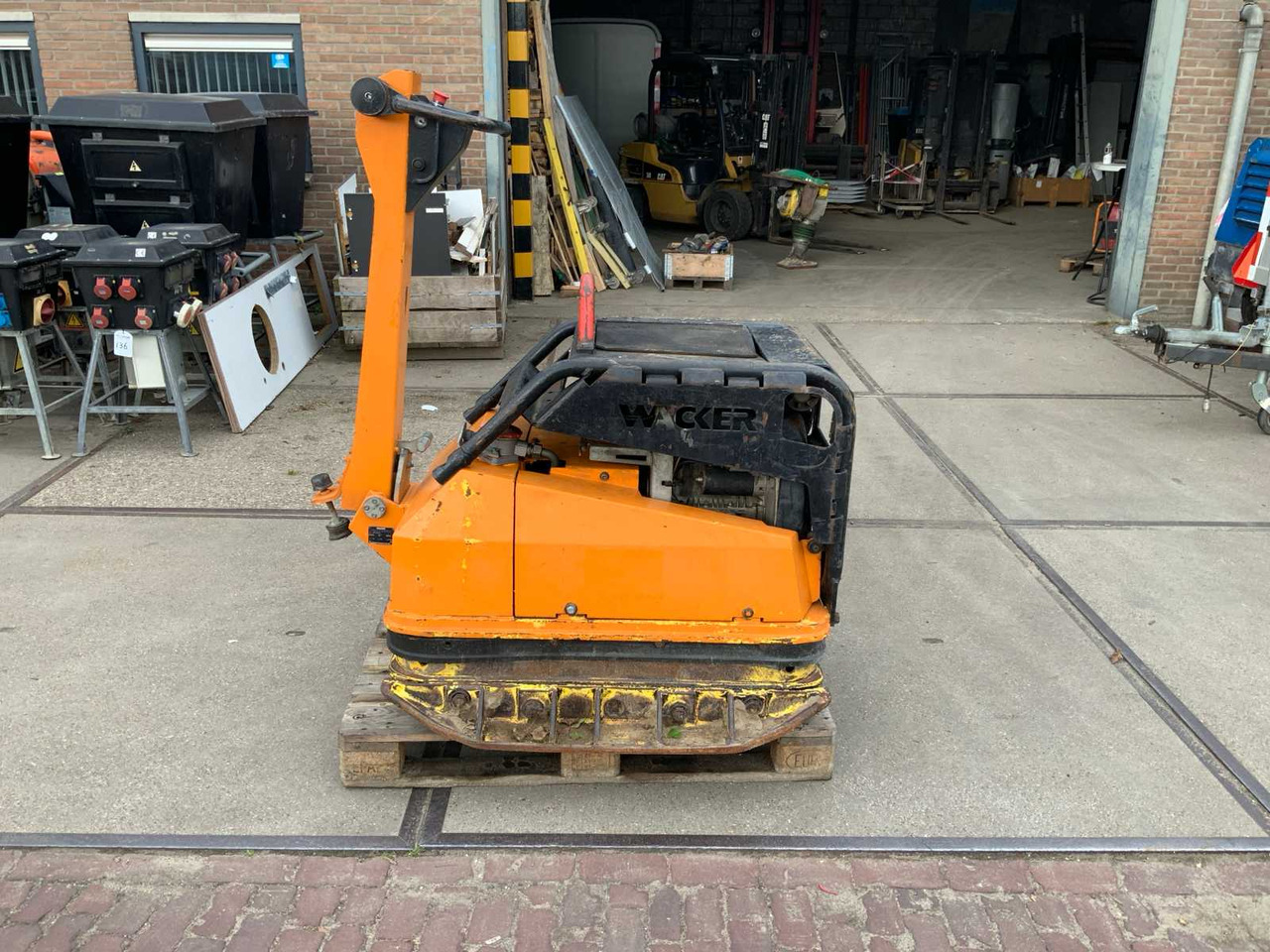Wacker Neuson DPU 100-70 - 진동판 : 사진 1 Wacker Neuson DPU 100-70 - 진동판 : 사진 1