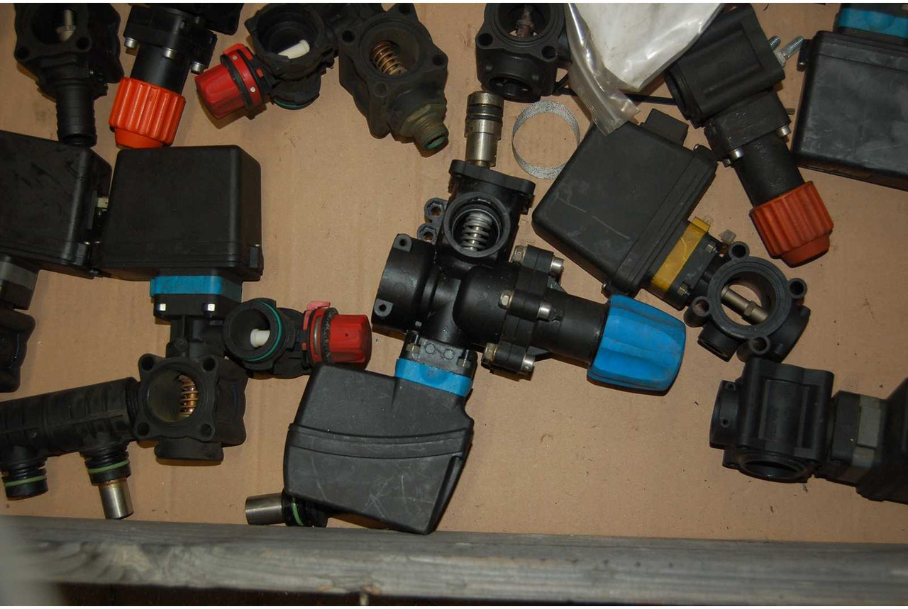 Water valves (20x) - 관개 시스템 : 사진 3 Water valves (20x) - 관개 시스템 : 사진 3